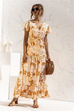 Afbeelding in Gallery-weergave laden, "Kailani" Elegantes Designer-Maxikleid
