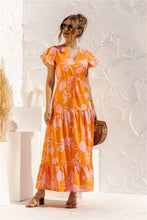 Afbeelding in Gallery-weergave laden, "Kailani" Elegantes Designer-Maxikleid
