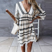 Afbeelding in Gallery-weergave laden, "Vera" Elegantes Designer-Kleid
