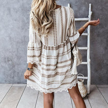 Afbeelding in Gallery-weergave laden, "Vera" Elegantes Designer-Kleid
