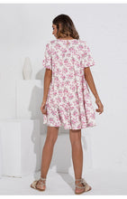 Afbeelding in Gallery-weergave laden, &quot;Daria&quot; Lässiges Blümchenkleid
