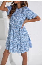Afbeelding in Gallery-weergave laden, &quot;Daria&quot; Lässiges Blümchenkleid
