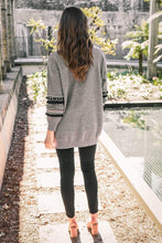 Afbeelding in Gallery-weergave laden, &quot;Arina&quot; Gemütliche Designer-Strickjacke
