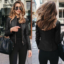 Afbeelding in Gallery-weergave laden, "Marta" Stylische Lederjacke
