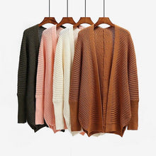 Afbeelding in Gallery-weergave laden, "Morina" Lässige Strickjacke
