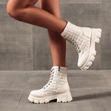 Afbeelding in Gallery-weergave laden, "Mila" Plateau-Stiefelette
