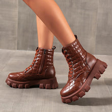 Afbeelding in Gallery-weergave laden, "Mila" Plateau-Stiefelette
