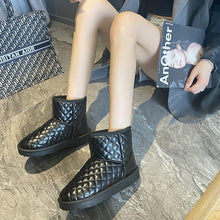 Afbeelding in Gallery-weergave laden, "Ilona" Moderne Snowboots
