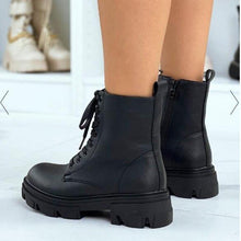 Afbeelding in Gallery-weergave laden, "Marianna" Bottes à lacets modernes
