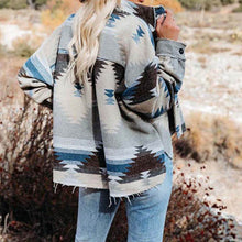 Afbeelding in Gallery-weergave laden, "Mira" Modische Hemdjacke
