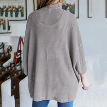 Afbeelding in Gallery-weergave laden, "Paolina" Lässiger Poncho-Cardigan
