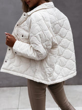Afbeelding in Gallery-weergave laden, "Mimi" Elegante Steppjacke

