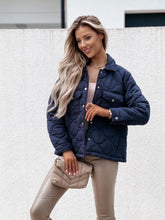 Afbeelding in Gallery-weergave laden, "Mimi" Elegante Steppjacke
