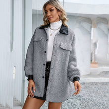 Afbeelding in Gallery-weergave laden, "Luise" Kuschelige Hemdjacke
