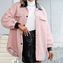 Afbeelding in Gallery-weergave laden, "Luise" Kuschelige Hemdjacke
