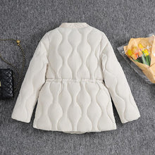 Afbeelding in Gallery-weergave laden, "Klara" Klassische Steppjacke
