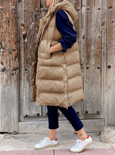 Afbeelding in Gallery-weergave laden, "Lola" Gilet d'hiver décontracté avec capuche
