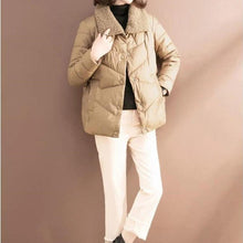 Afbeelding in Gallery-weergave laden, "Marlene" Schlichte Steppjacke
