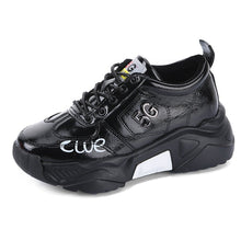 Afbeelding in Gallery-weergave laden, "Esther" Designer Sneakers
