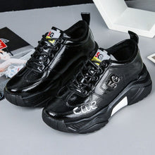 Afbeelding in Gallery-weergave laden, "Esther" Designer Sneakers
